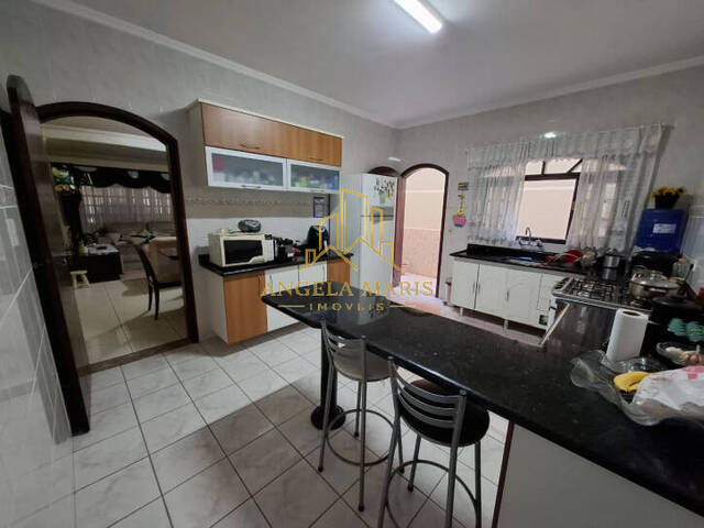 Casa para Venda em São José dos Campos - 5