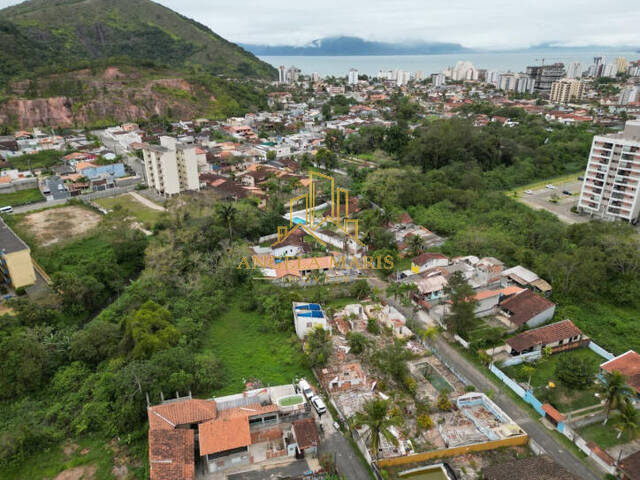 Área para Venda em Caraguatatuba - 3