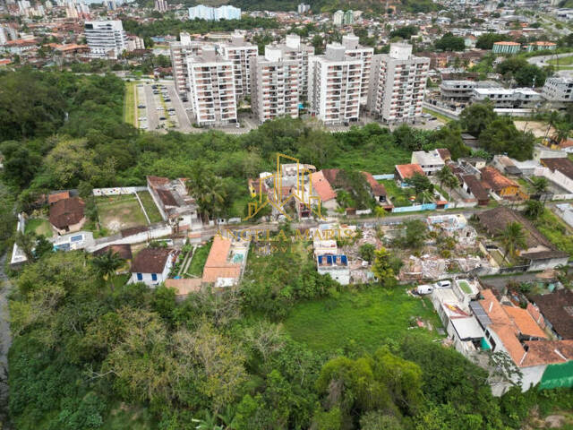 Área para Venda em Caraguatatuba - 5