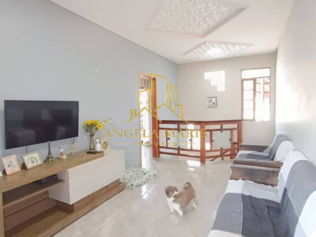 Casa para Venda em São José dos Campos - 4