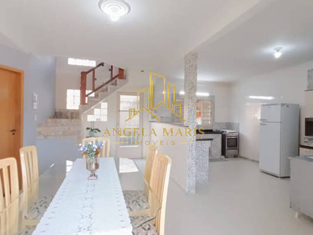 Casa para Venda em São José dos Campos - 3