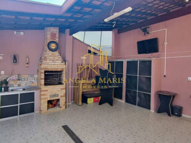 Casa para Venda em São José dos Campos - 2