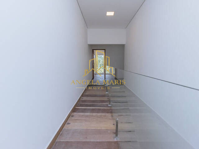 Casa para Venda em São José dos Campos - 4