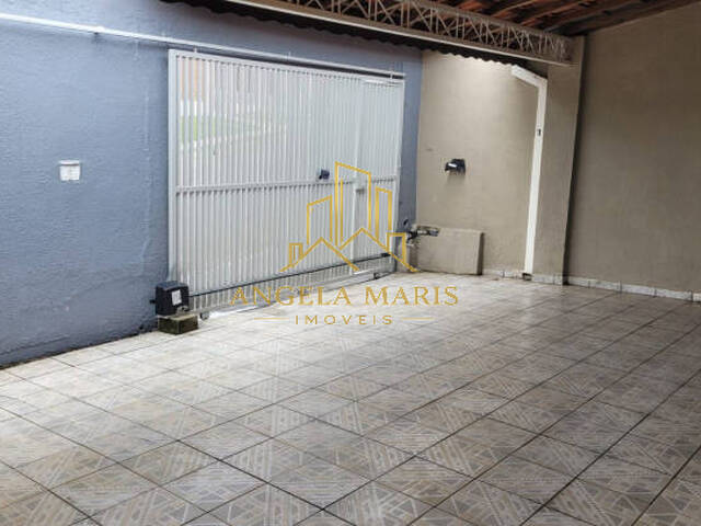 Casa para Venda em São José dos Campos - 4