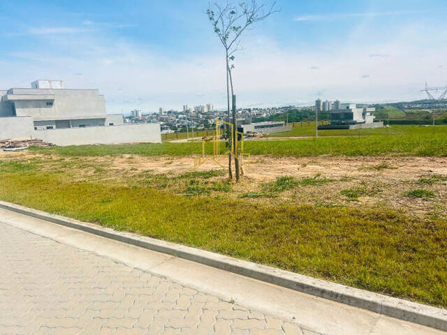 Terreno para Venda em São José dos Campos - 3