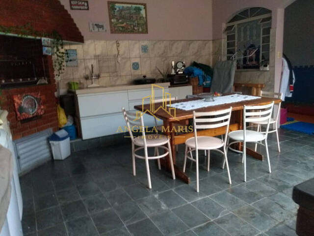 Casa para Venda em São José dos Campos - 3