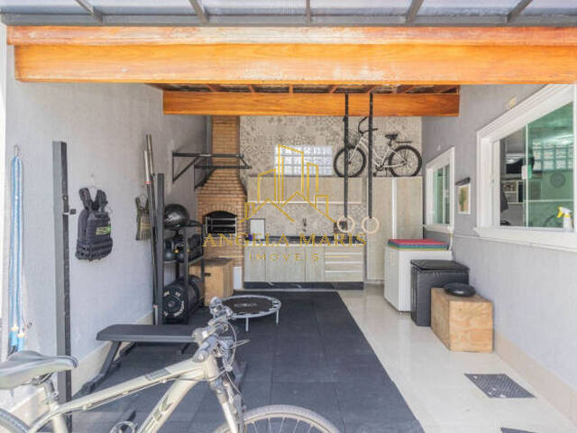 Casa em condomínio para Venda em São José dos Campos - 2
