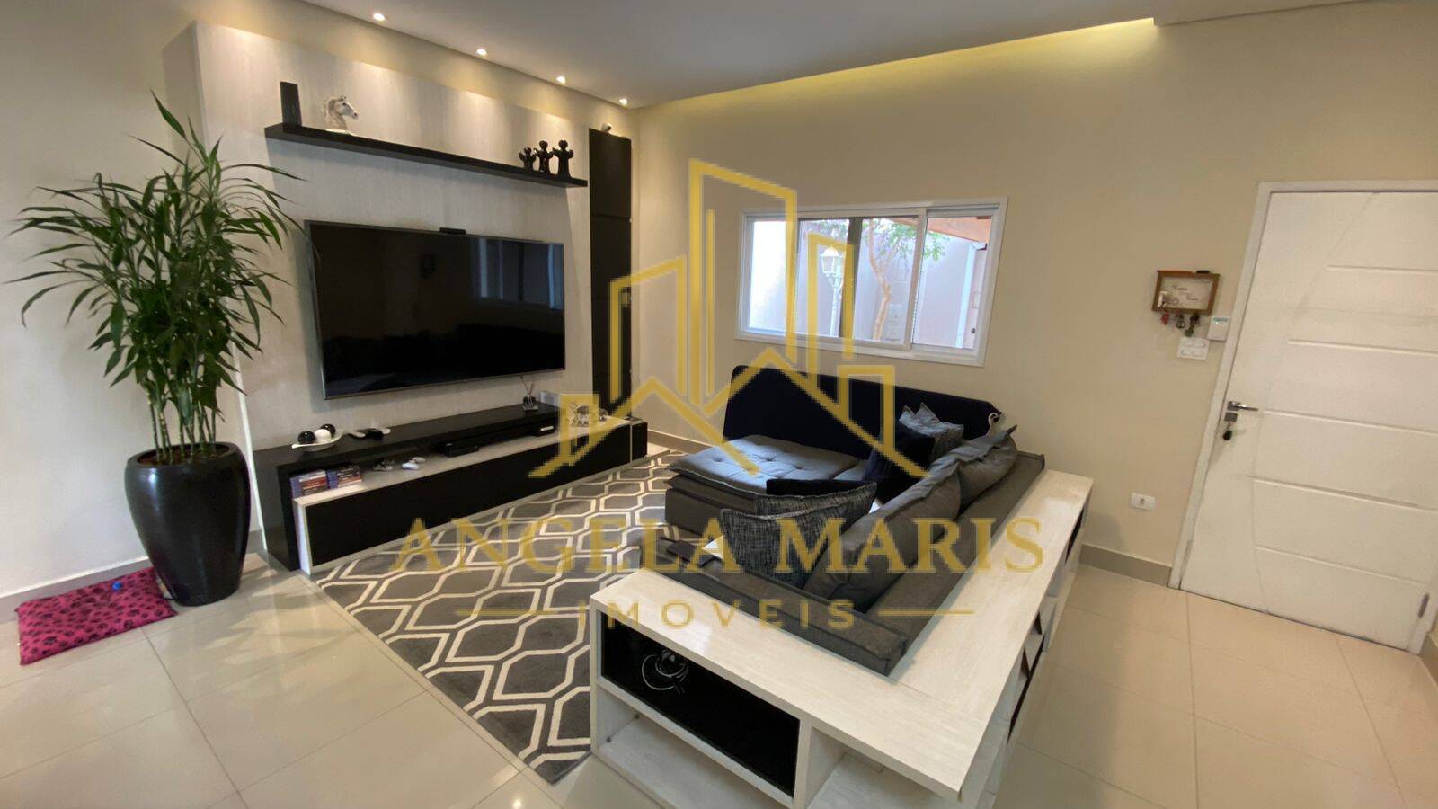 Casa, 3 quartos, 137 m² - Foto 2