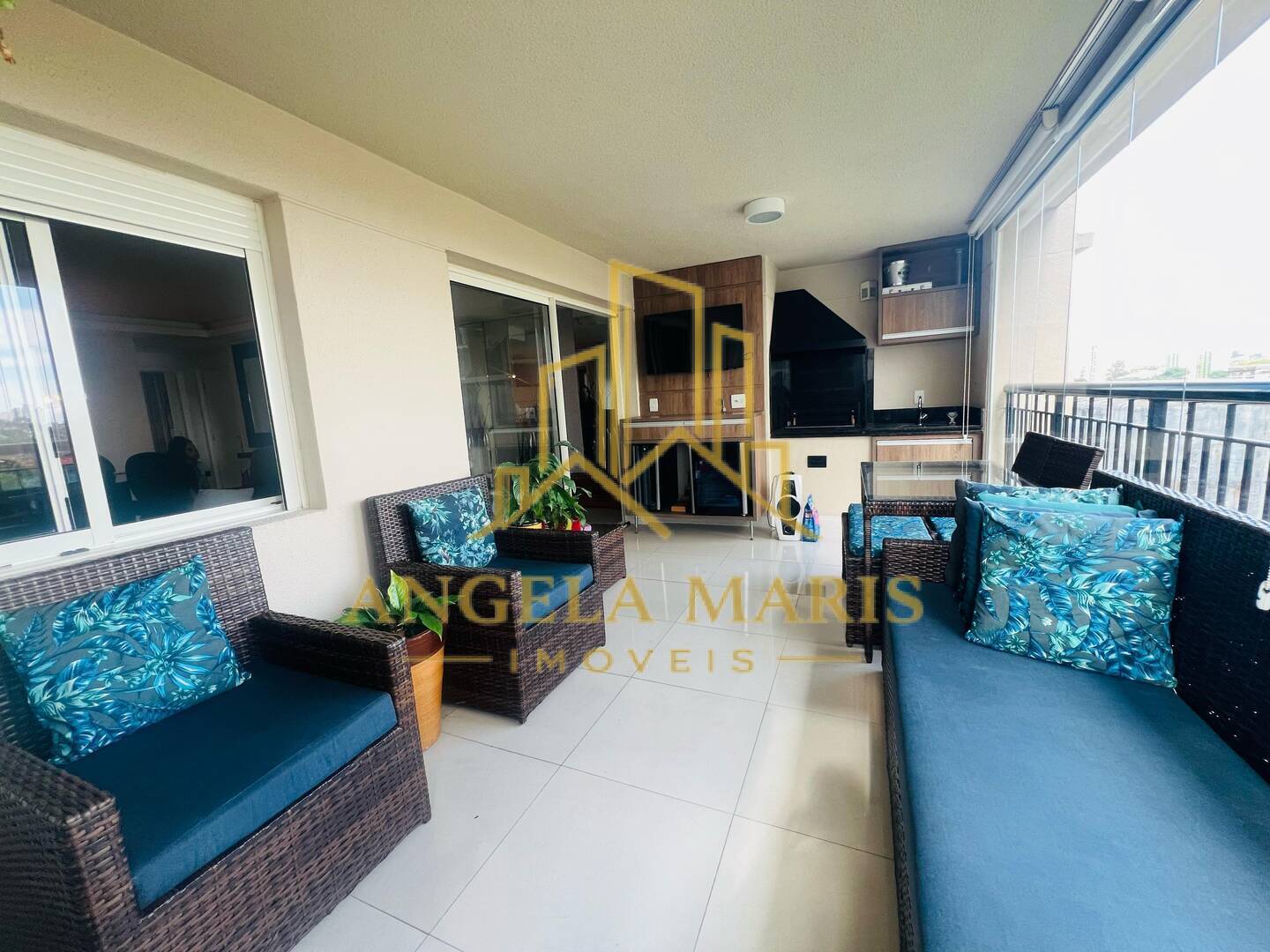 Apartamento, 3 quartos, 143 m² - Foto 1