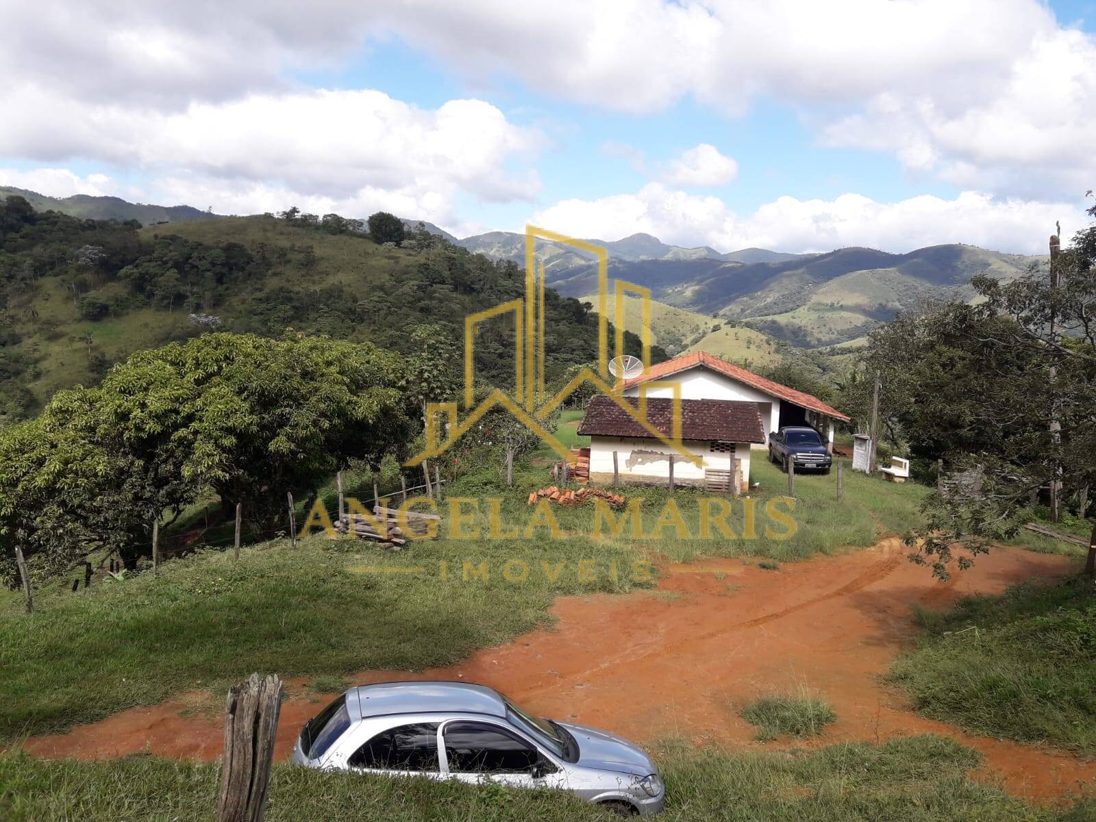Sítio, 4 quartos, 17 hectares - Foto 1