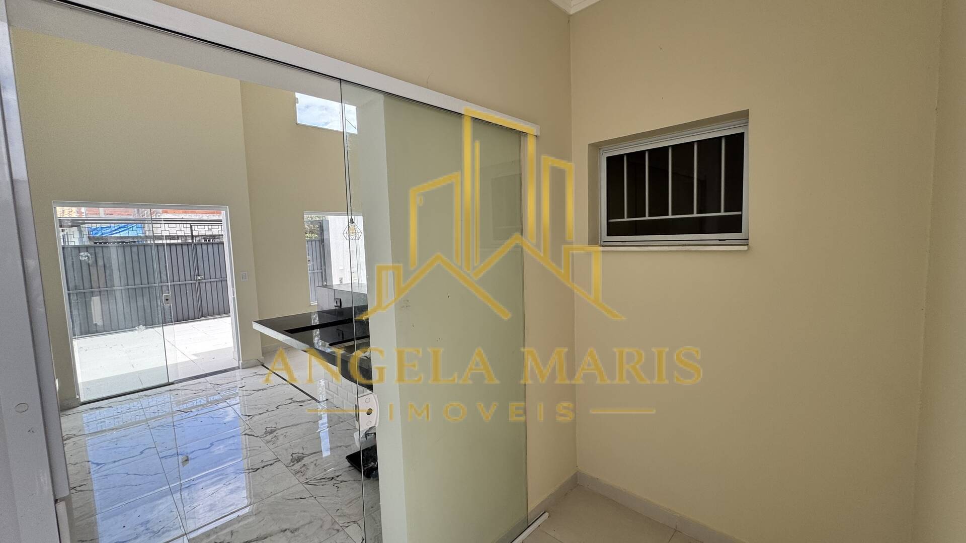 Casa, 3 quartos, 110 m² - Foto 2