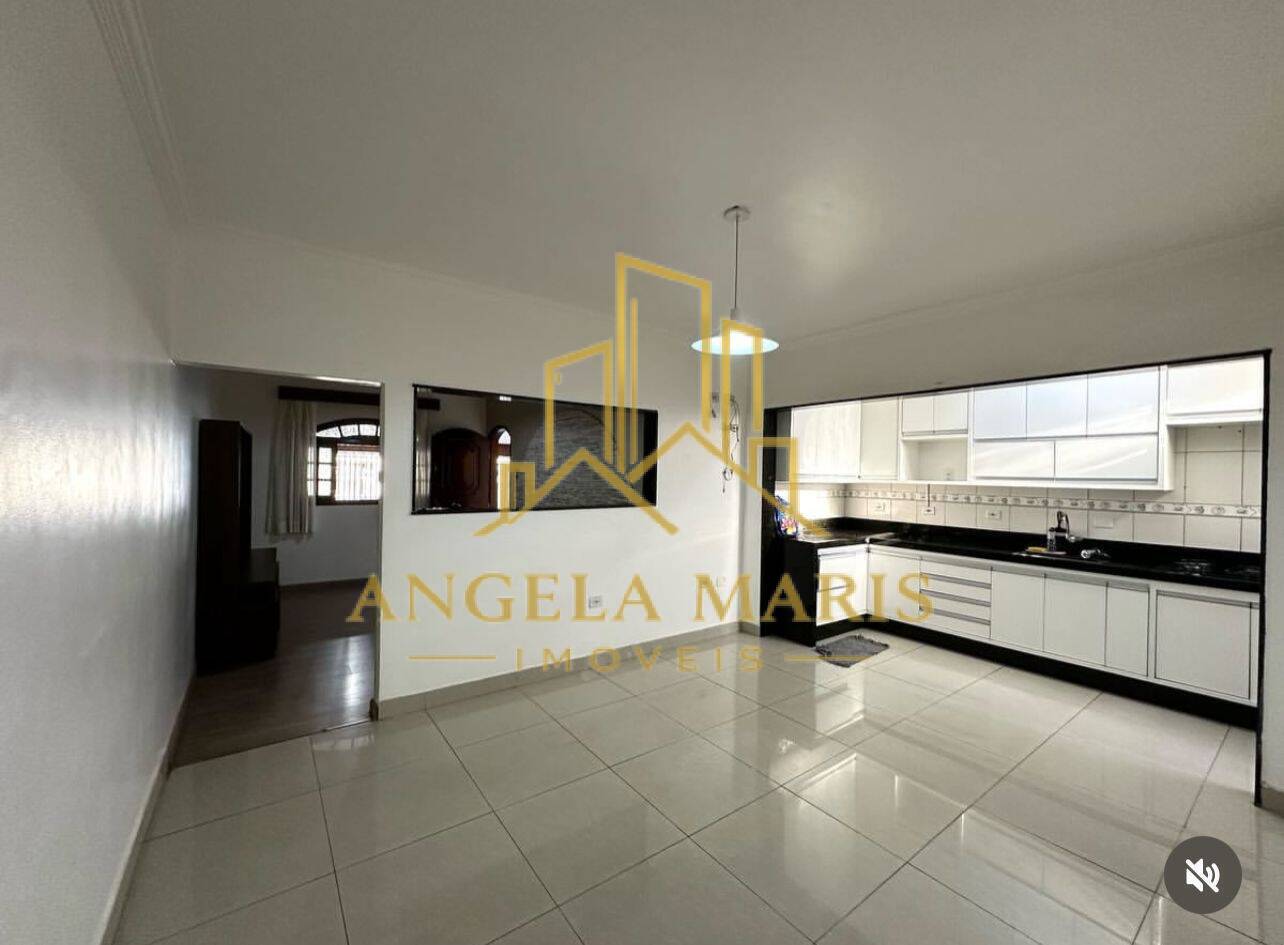 Casa, 4 quartos, 161 m² - Foto 3