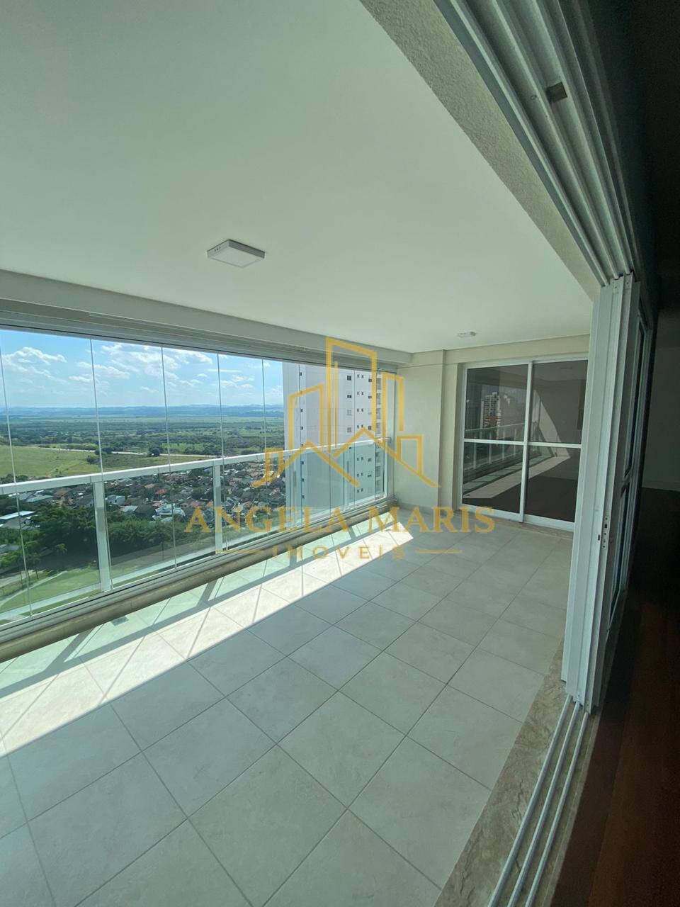 Apartamento, 4 quartos, 245 m² - Foto 1