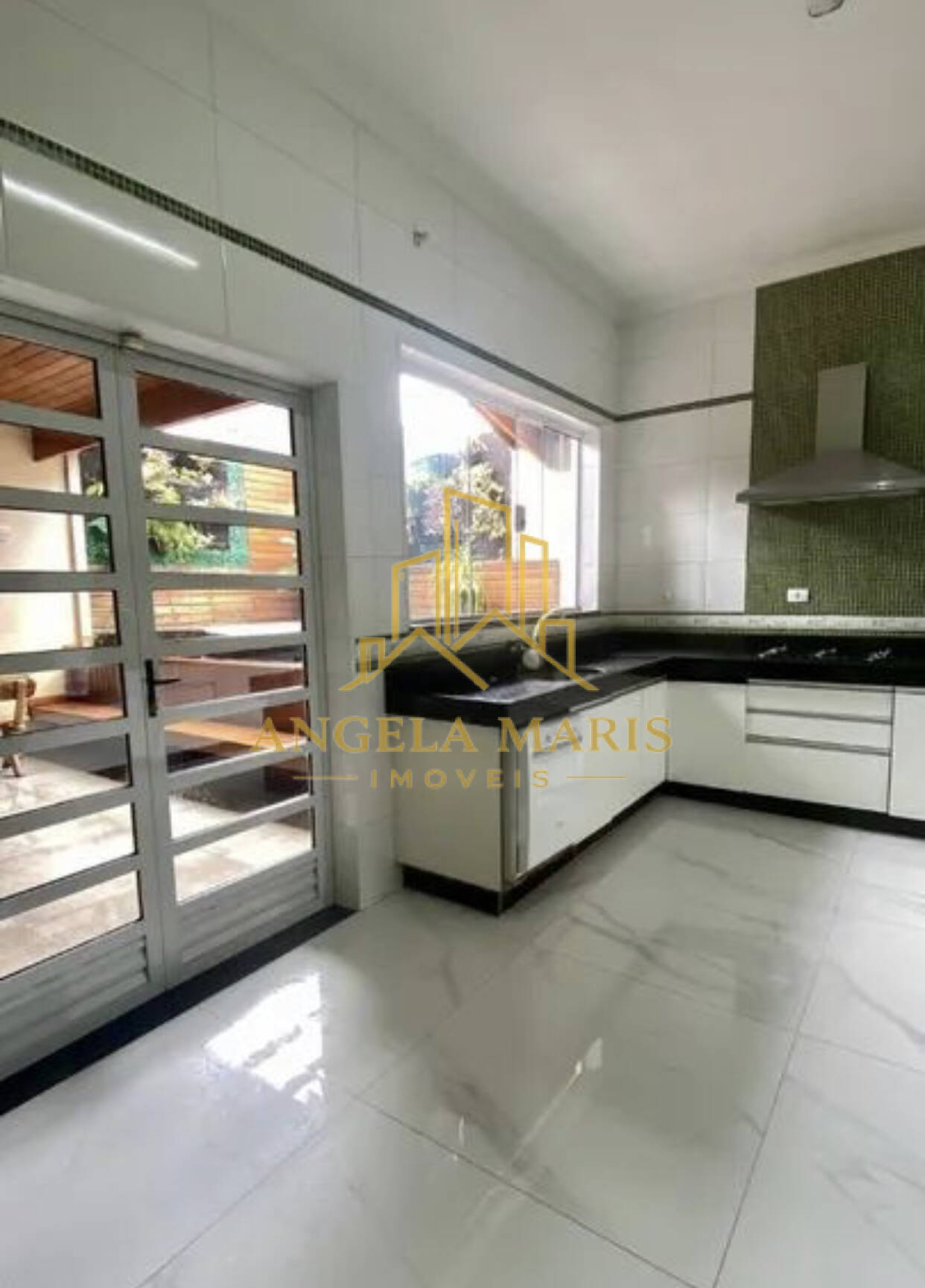 Casa, 3 quartos, 200 m² - Foto 9