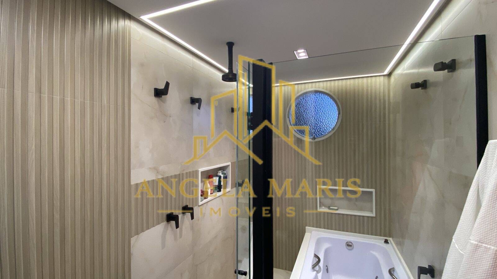 Apartamento, 4 quartos, 247 m² - Foto 35