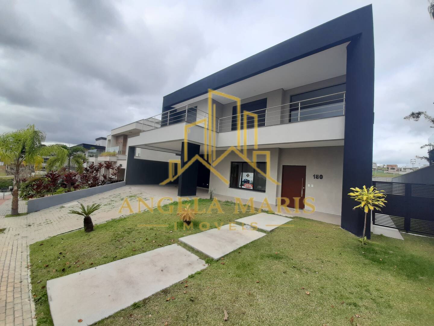 Casa de Condomínio, 4 quartos - Foto 1