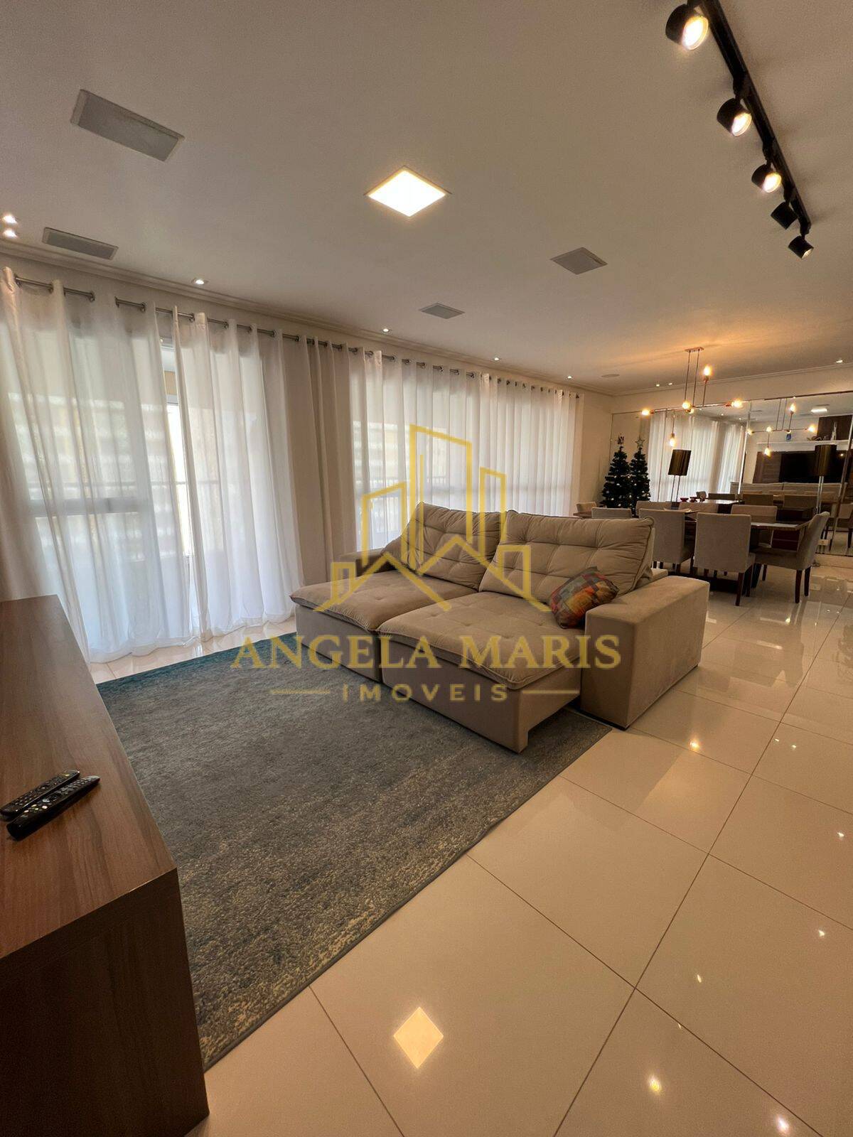 Apartamento, 3 quartos, 156 m² - Foto 2