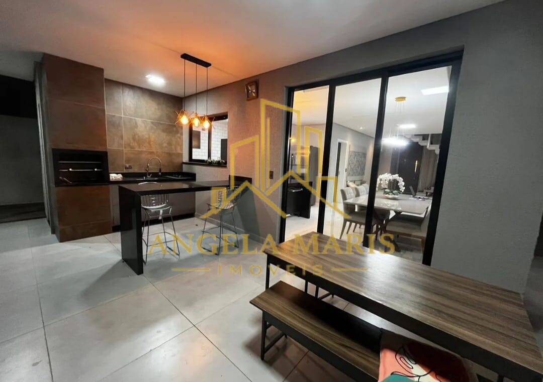 Casa de Condomínio, 4 quartos - Foto 1