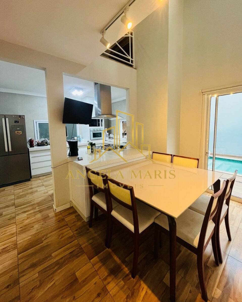 Casa, 4 quartos, 245 m² - Foto 7