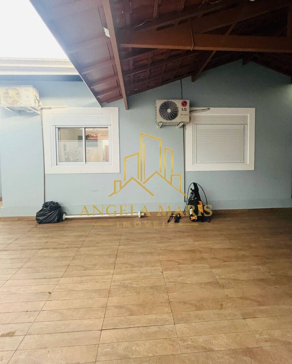 Casa, 4 quartos, 245 m² - Foto 26