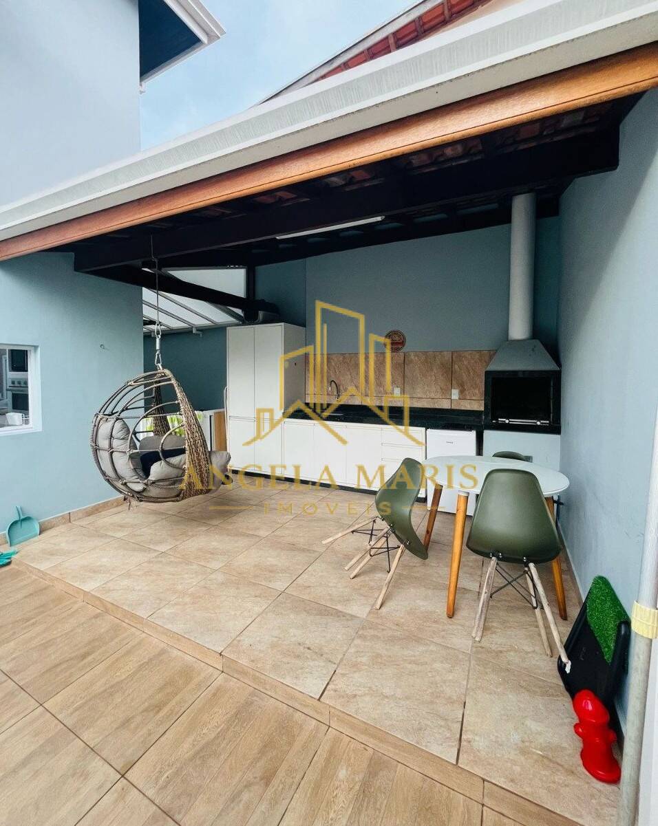 Casa, 4 quartos, 245 m² - Foto 8