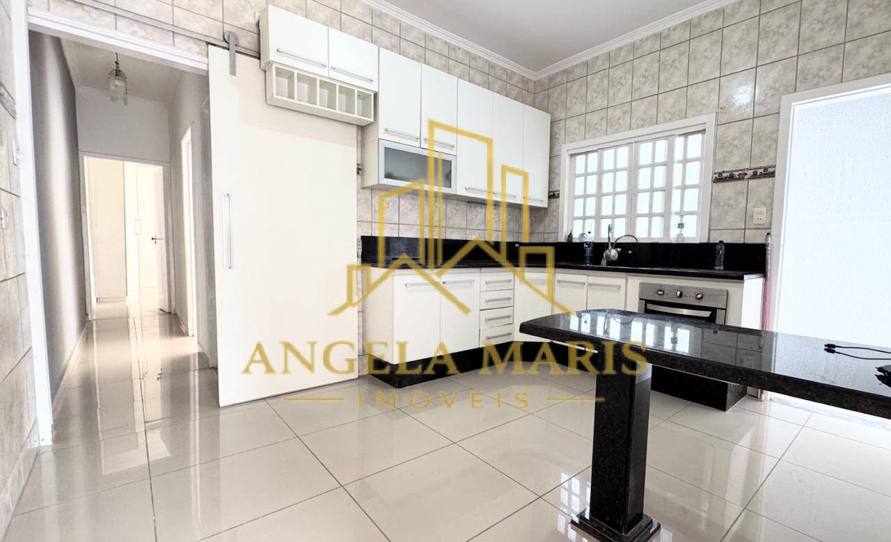 Casa, 3 quartos, 143 m² - Foto 4