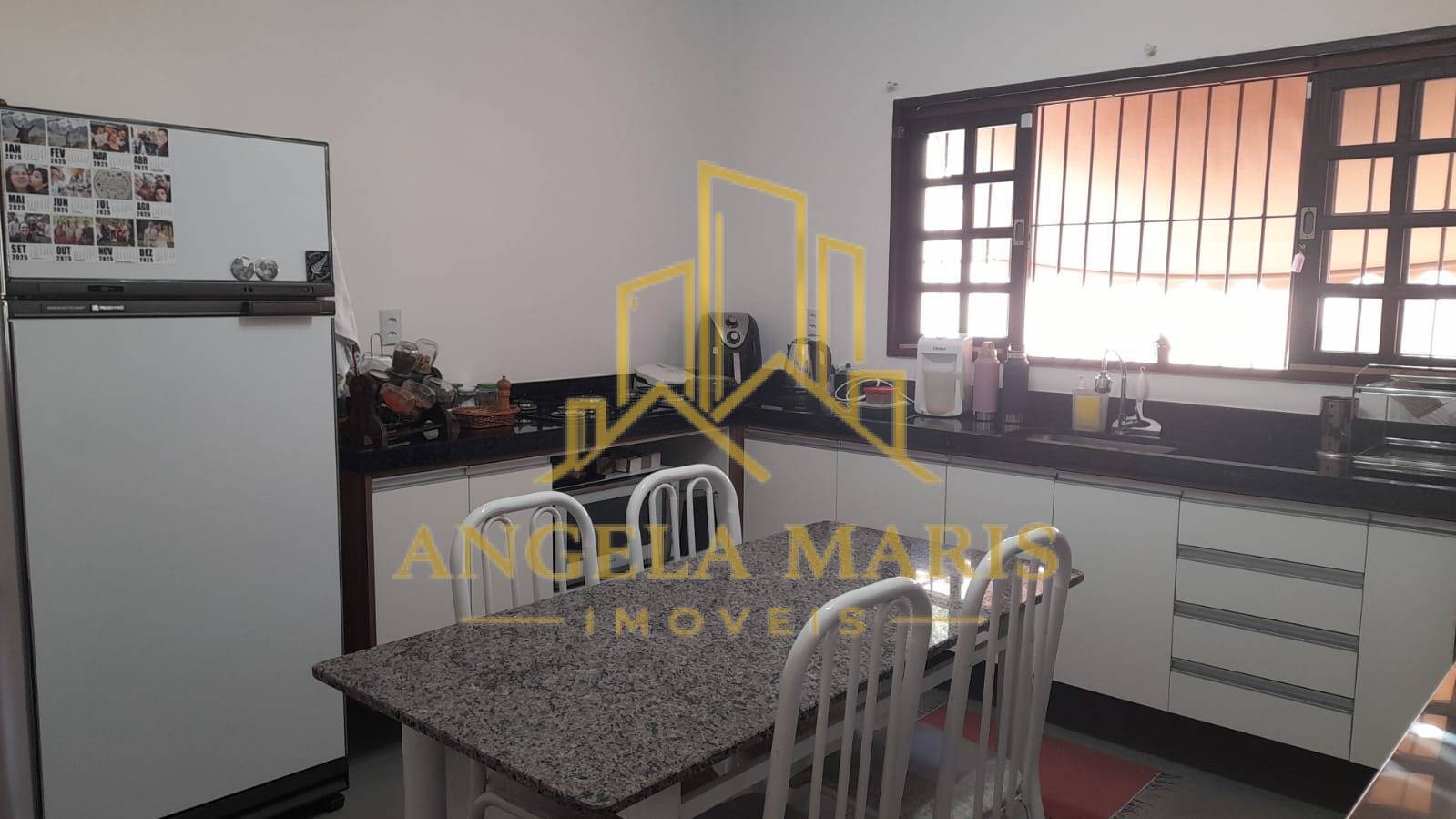 Casa, 3 quartos, 228 m² - Foto 24