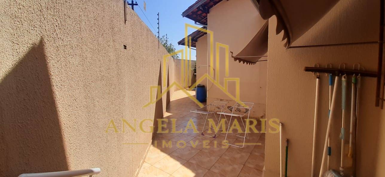 Casa, 3 quartos, 228 m² - Foto 17