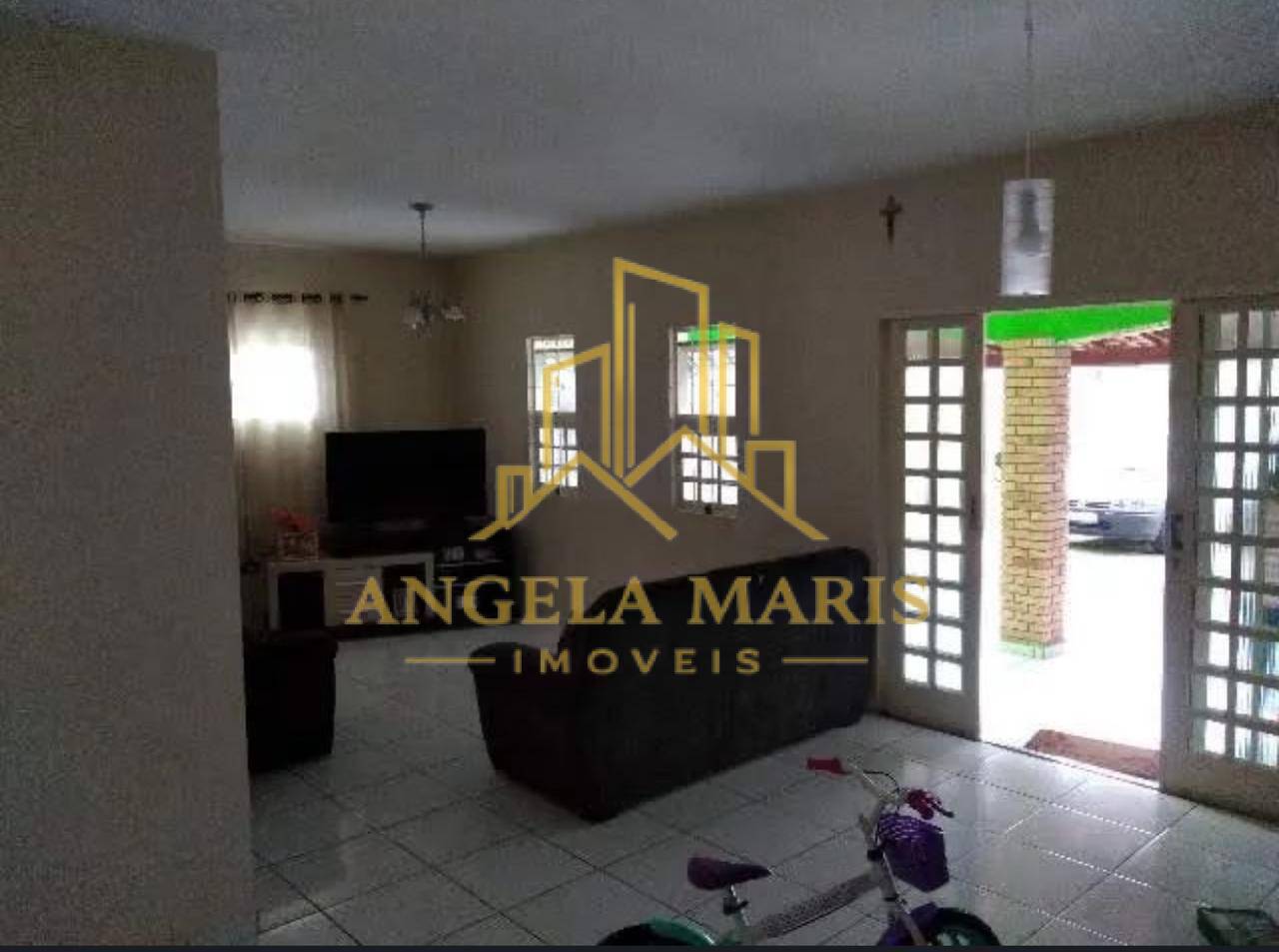 Casa, 5 quartos, 190 m² - Foto 2