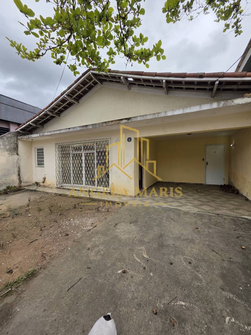 Casa, 3 quartos, 200 m² - Foto 1
