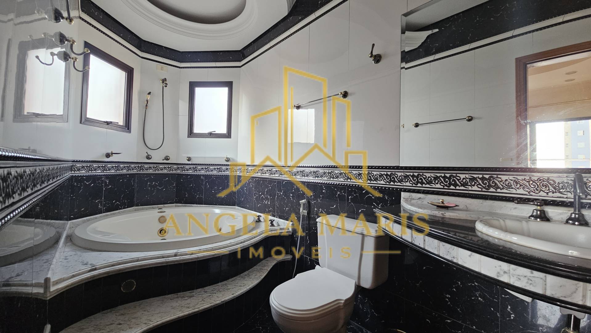 Apartamento, 4 quartos, 262 m² - Foto 11
