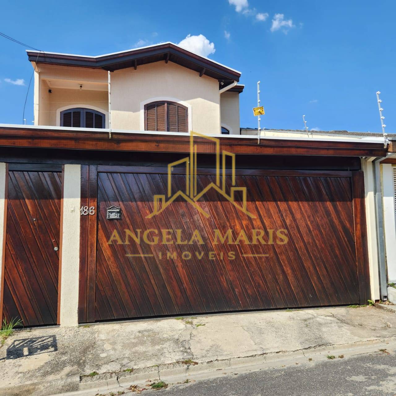 Casa, 3 quartos, 220 m² - Foto 2