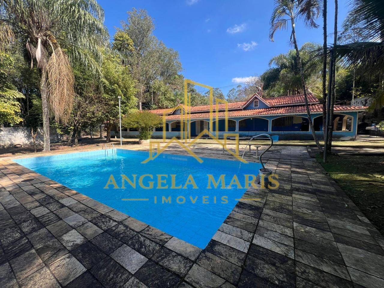 Chácara, 10 quartos, 250 m² - Foto 1