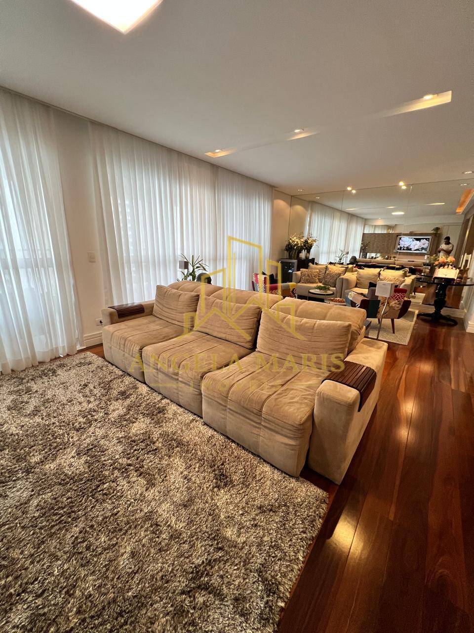 Apartamento, 3 quartos, 142 m² - Foto 1