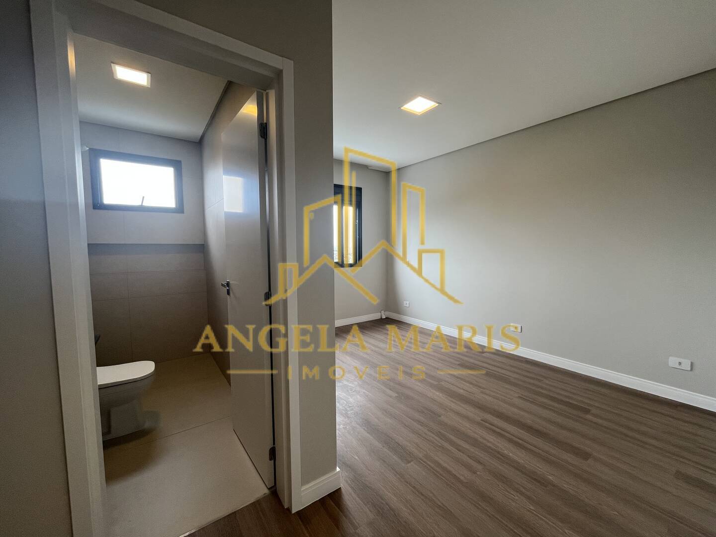 Casa, 4 quartos, 270 m² - Foto 8
