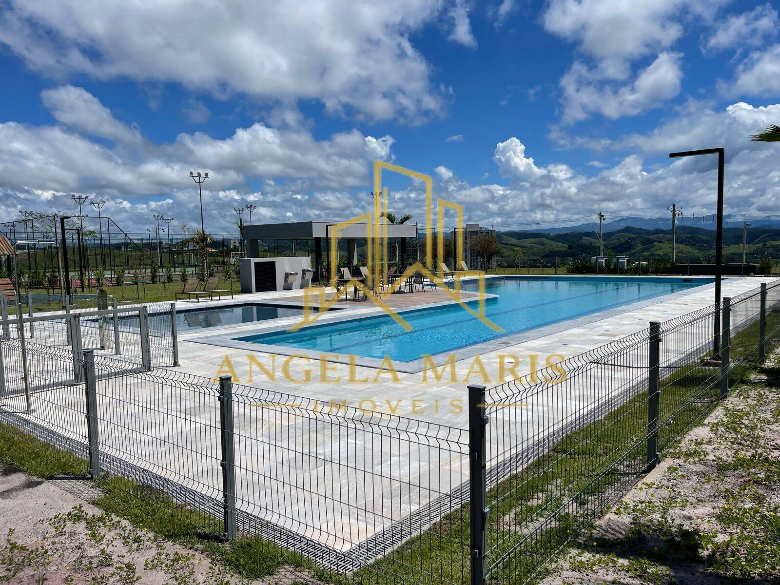 Casa, 4 quartos, 270 m² - Foto 15