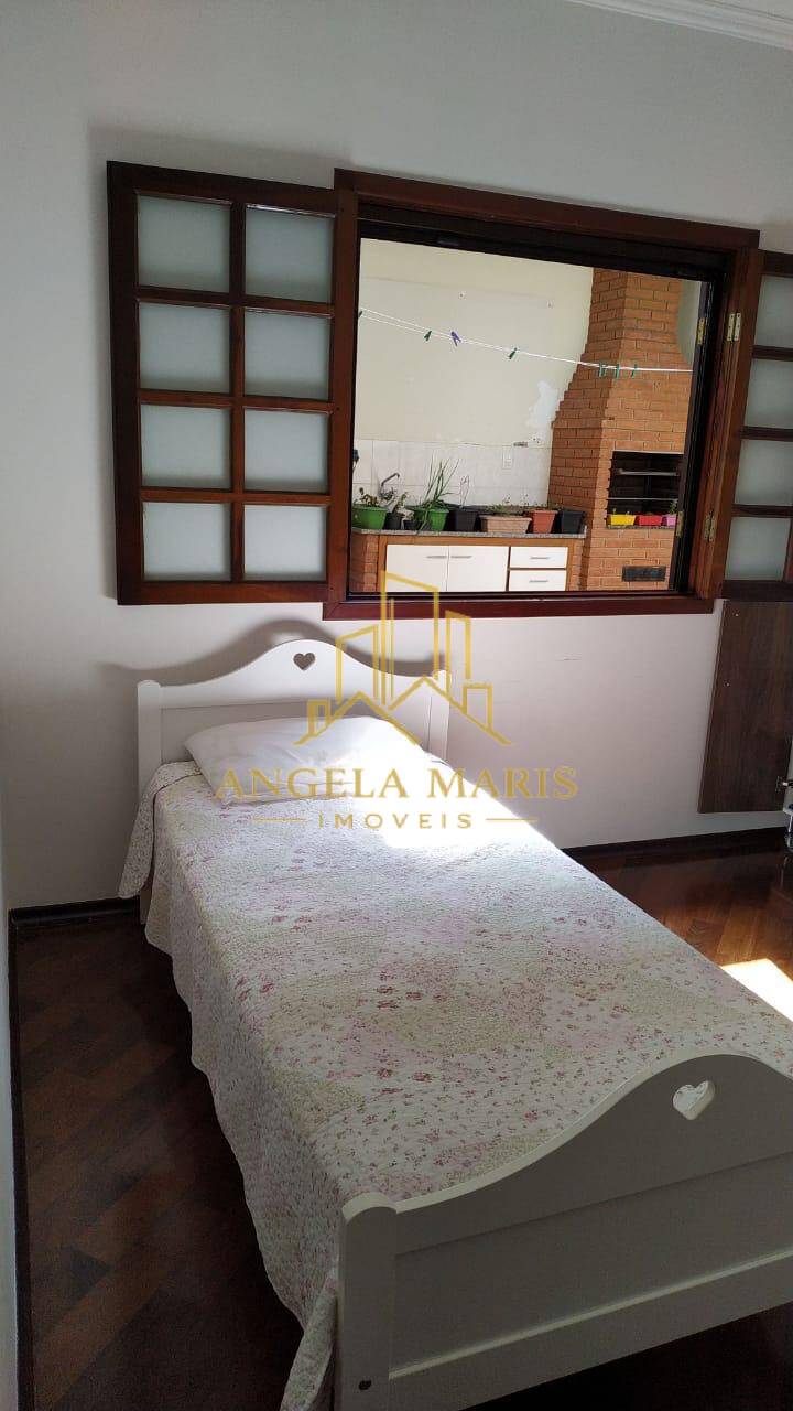 Casa, 3 quartos, 191 m² - Foto 4