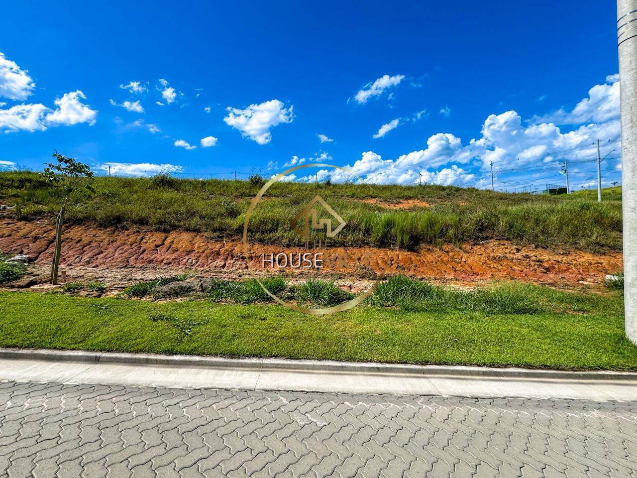 Terreno, 330 m² - Foto 1