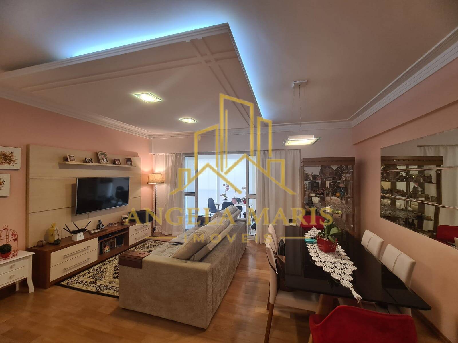 Apartamento, 3 quartos, 102 m² - Foto 1