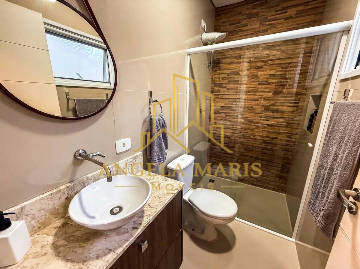 Casa, 3 quartos, 200 m² - Foto 11