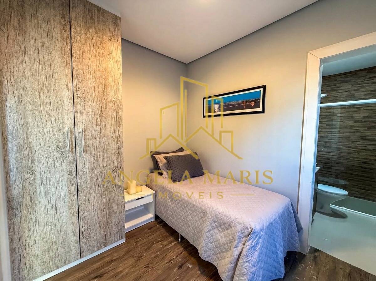 Casa, 3 quartos, 200 m² - Foto 13