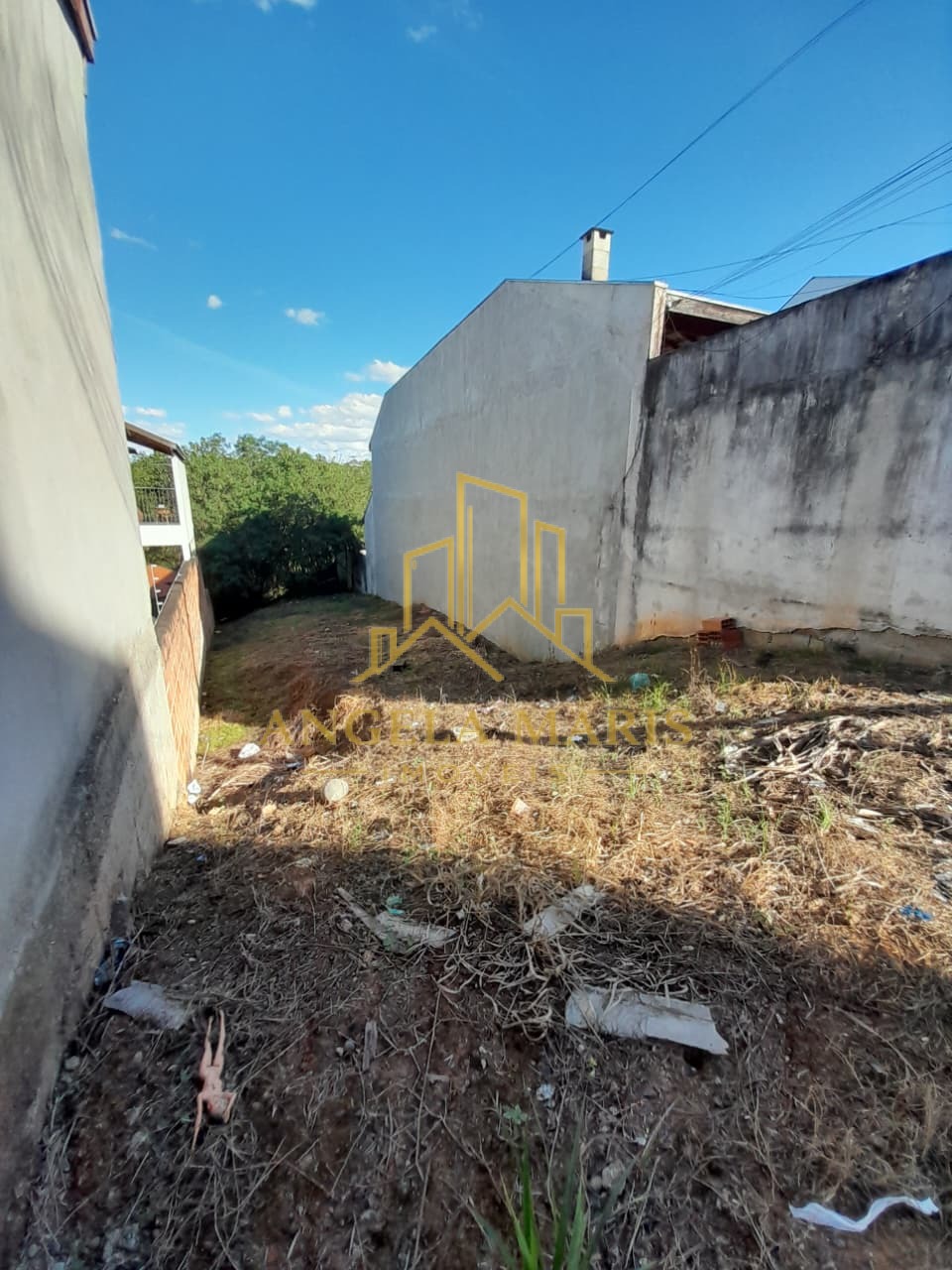 Terreno, 303 m² - Foto 1