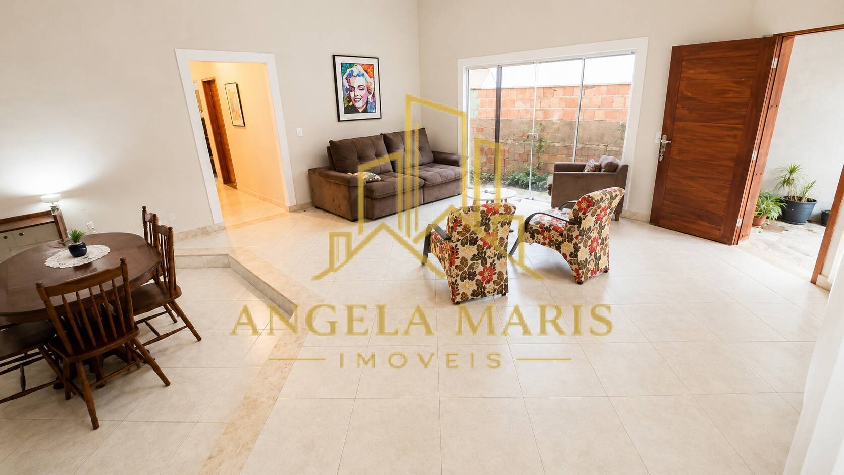 Casa, 5 quartos, 215 m² - Foto 3