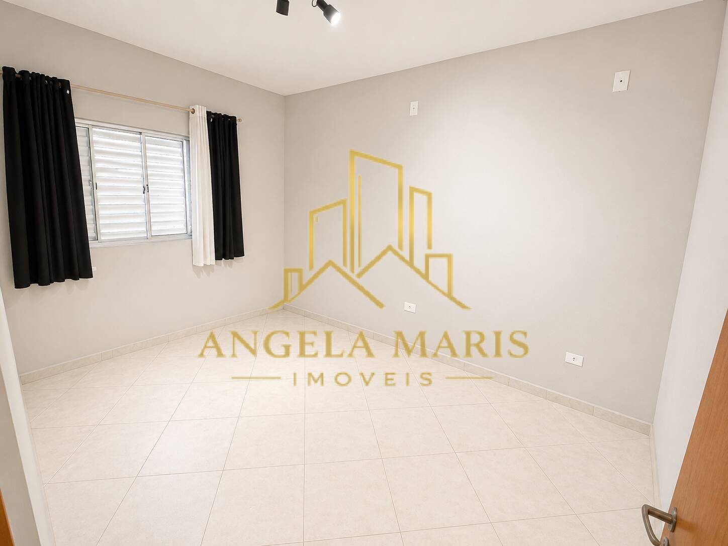 Casa, 5 quartos, 215 m² - Foto 11