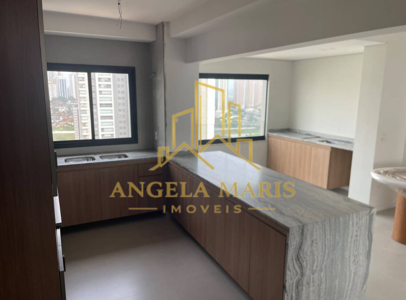 Apartamento, 3 quartos, 150 m² - Foto 2
