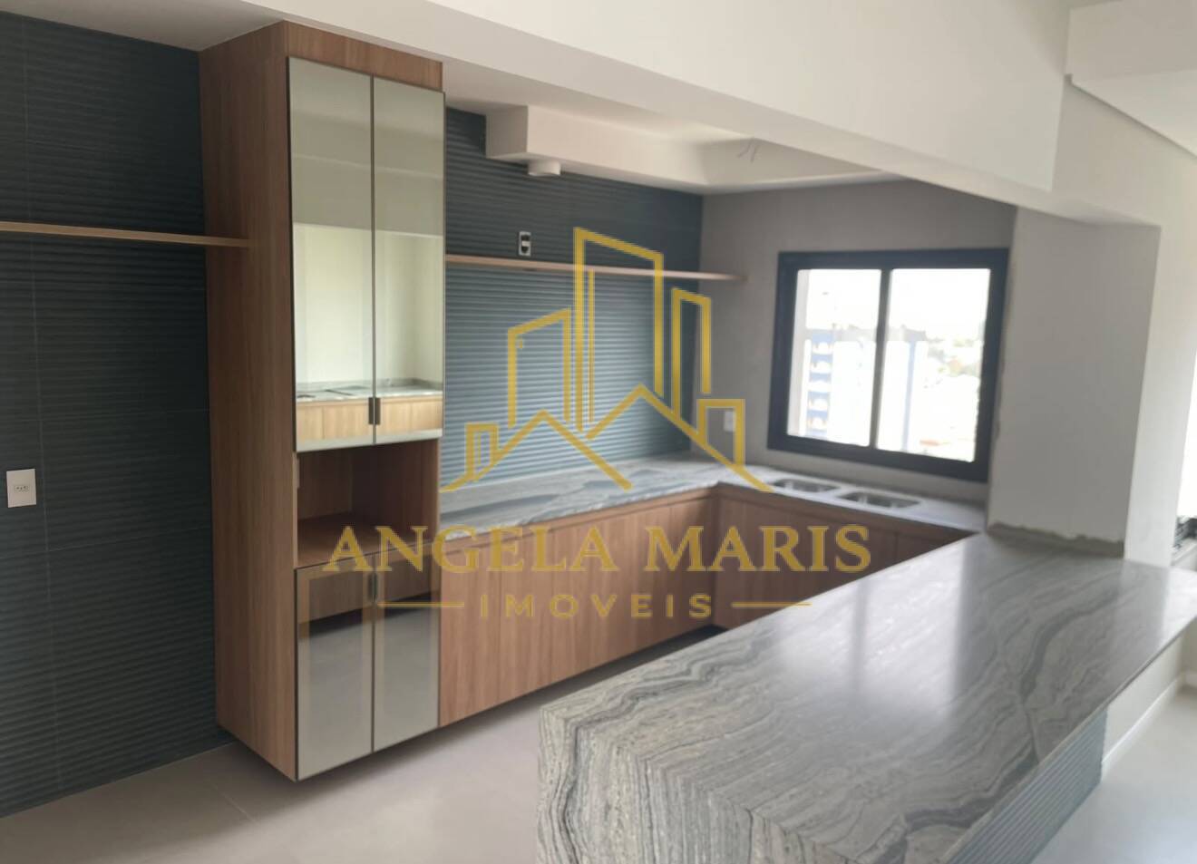 Apartamento, 3 quartos, 150 m² - Foto 1