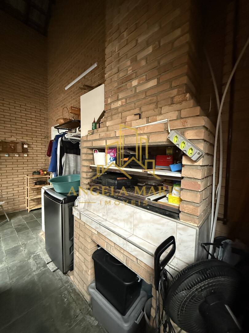 Casa, 4 quartos, 245 m² - Foto 27