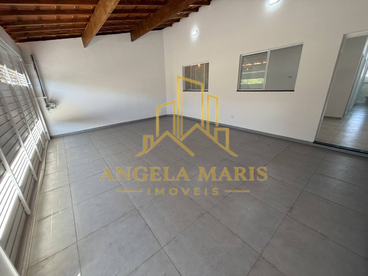 Casa, 3 quartos, 66 m² - Foto 2