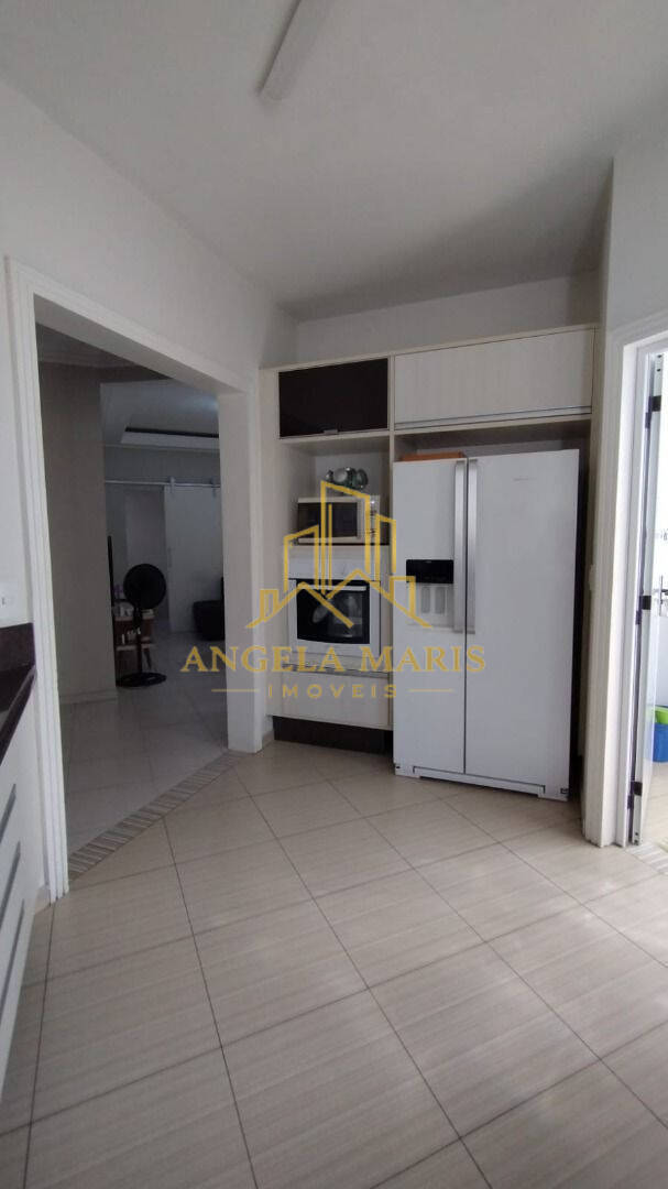 Casa, 3 quartos, 180 m² - Foto 11