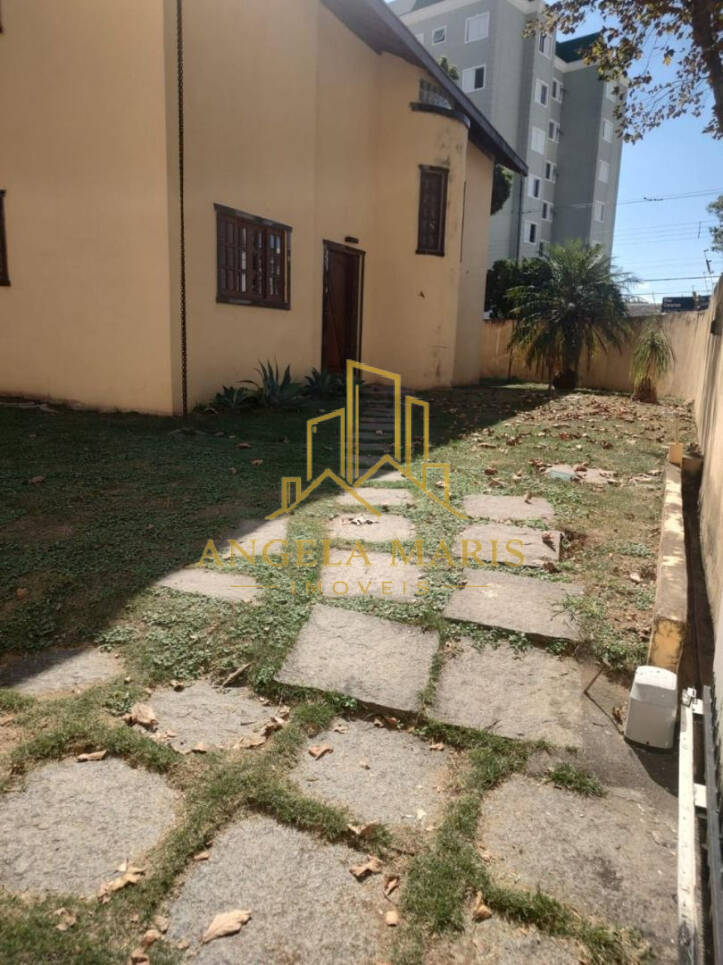 Sobrado, 5 quartos, 237 m² - Foto 3